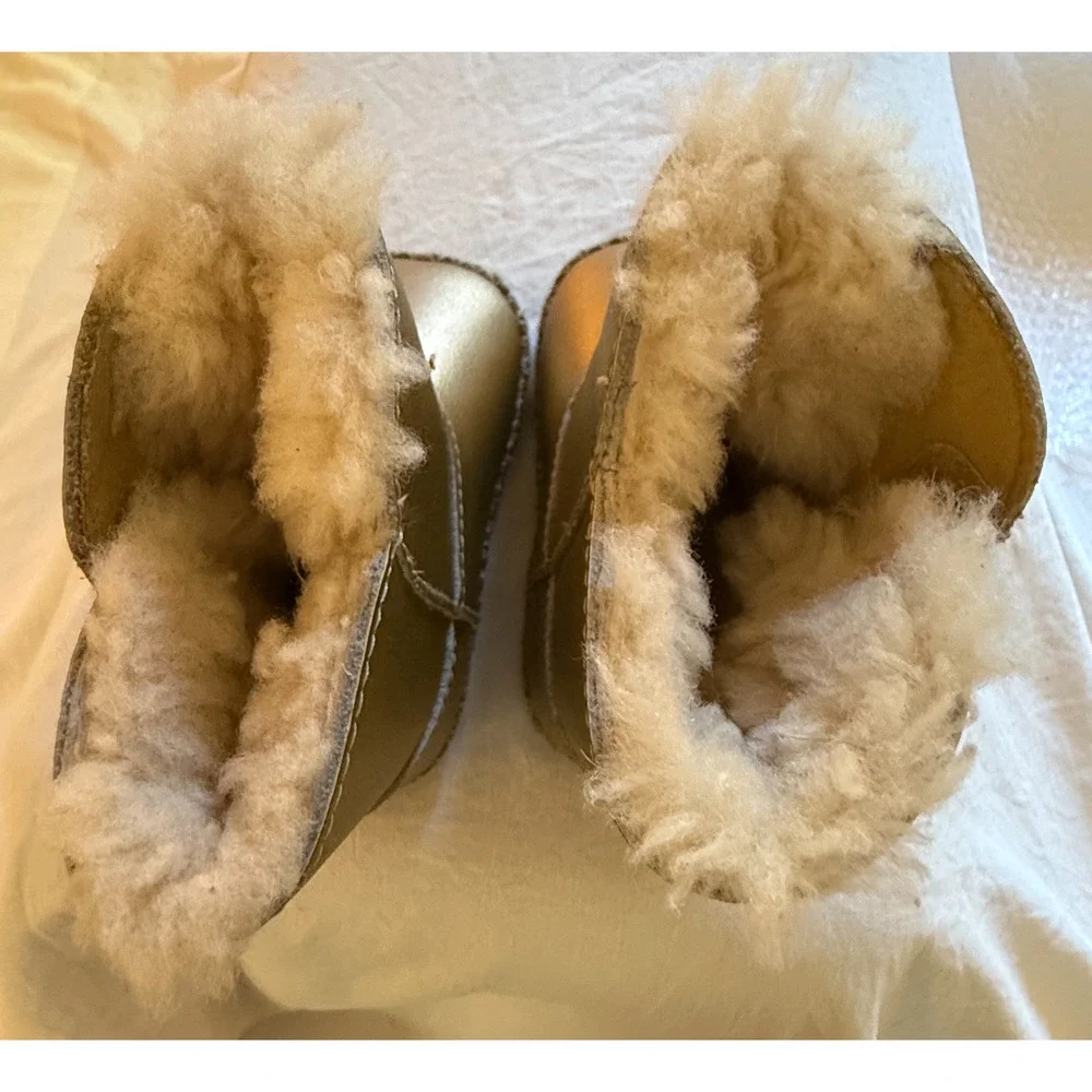 UGG adorable cassie